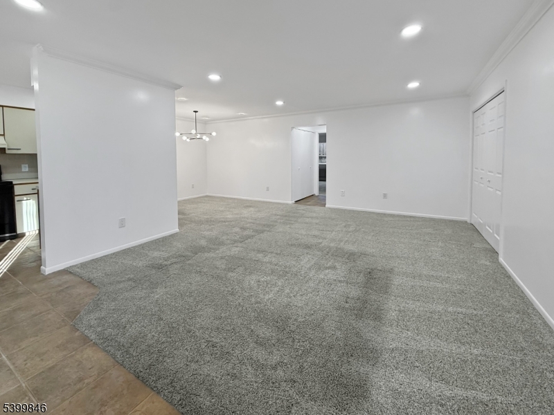 Belleville Twp., NJ 07109,680 Union Ave #E1