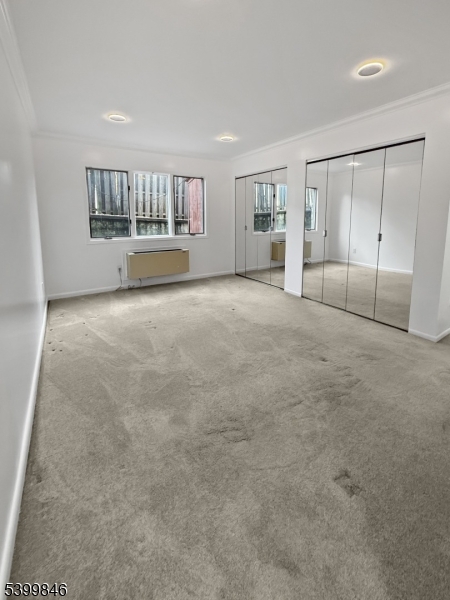 Belleville Twp., NJ 07109,680 Union Ave #E1