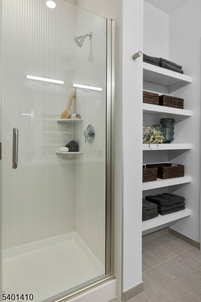 South Amboy City, NJ 08879,2000 Schindler #A13