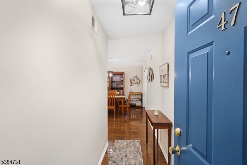 47 Brookside Ln, Mount Arlington Boro, NJ 07856