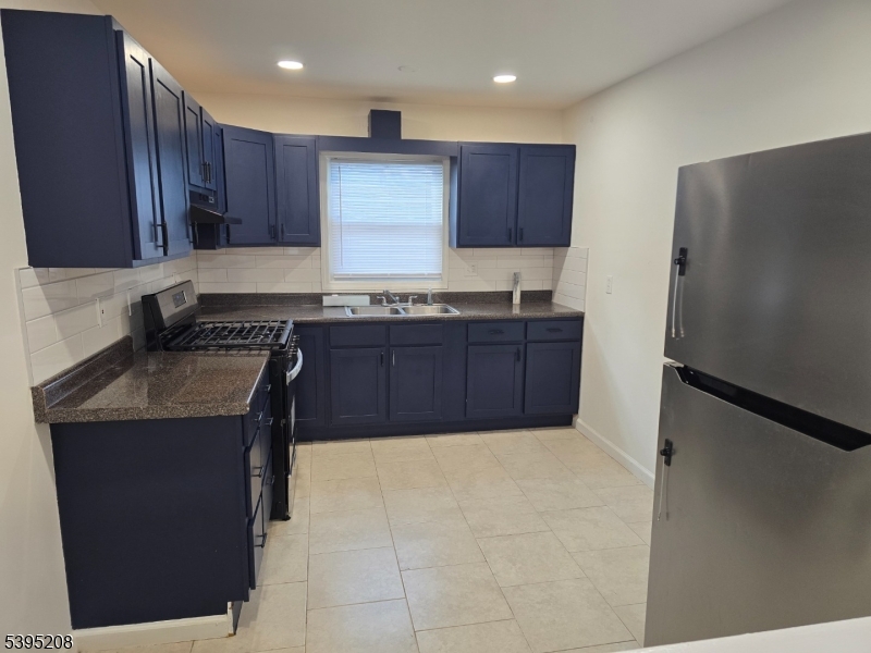 Irvington Twp., NJ 07111,67 Lindsley Ave