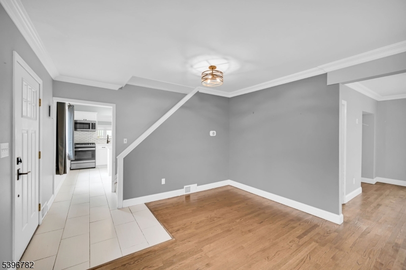 Ogdensburg Boro, NJ 07439,12 Richards St