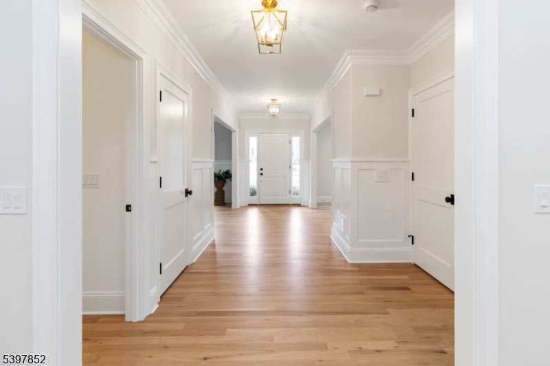 Chatham Twp., NJ 07928,206 Longwood Ave