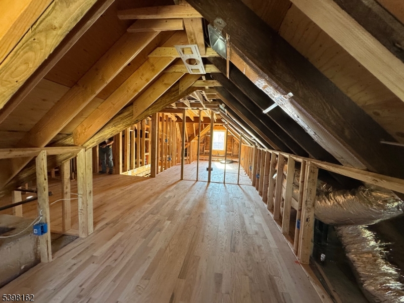 Newton Town, NJ 07860,17 Union Pl