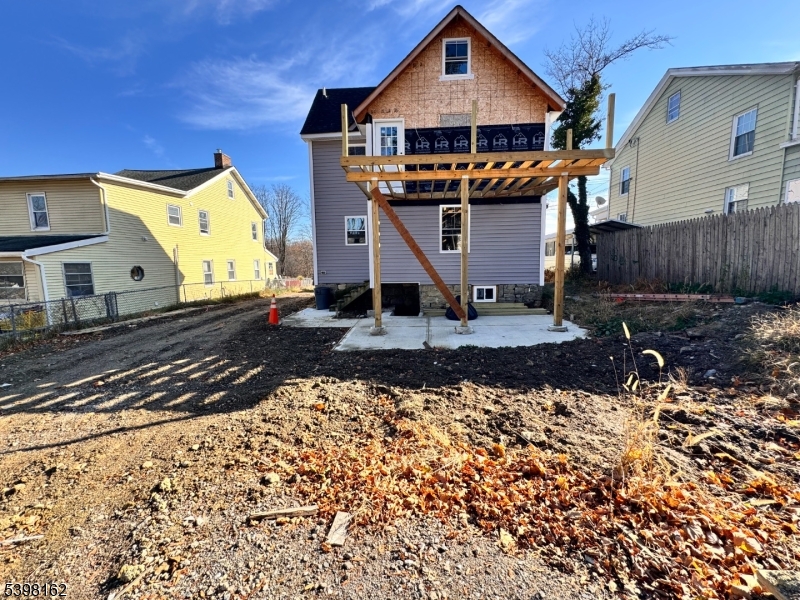 Newton Town, NJ 07860,17 Union Pl