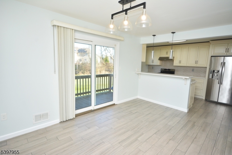 Franklin Twp., NJ 08873,205 Driscoll Ct