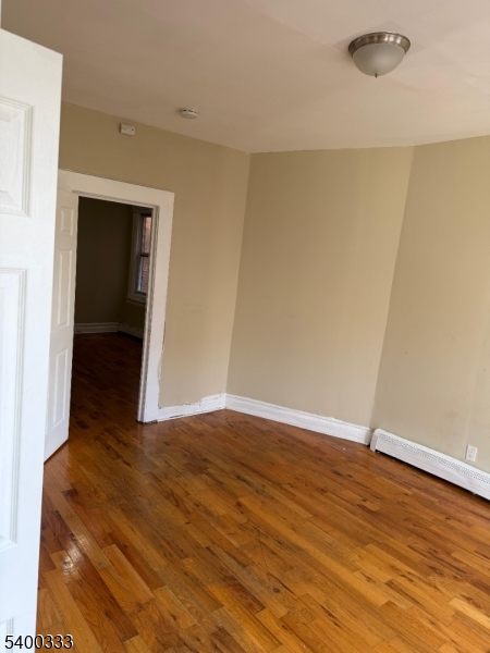 Newark City, NJ 07112,422 Jelliff Ave