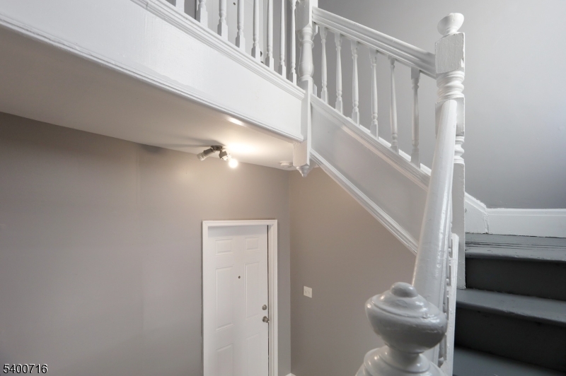 Newark City, NJ 07108,119 Ridgewood Ave