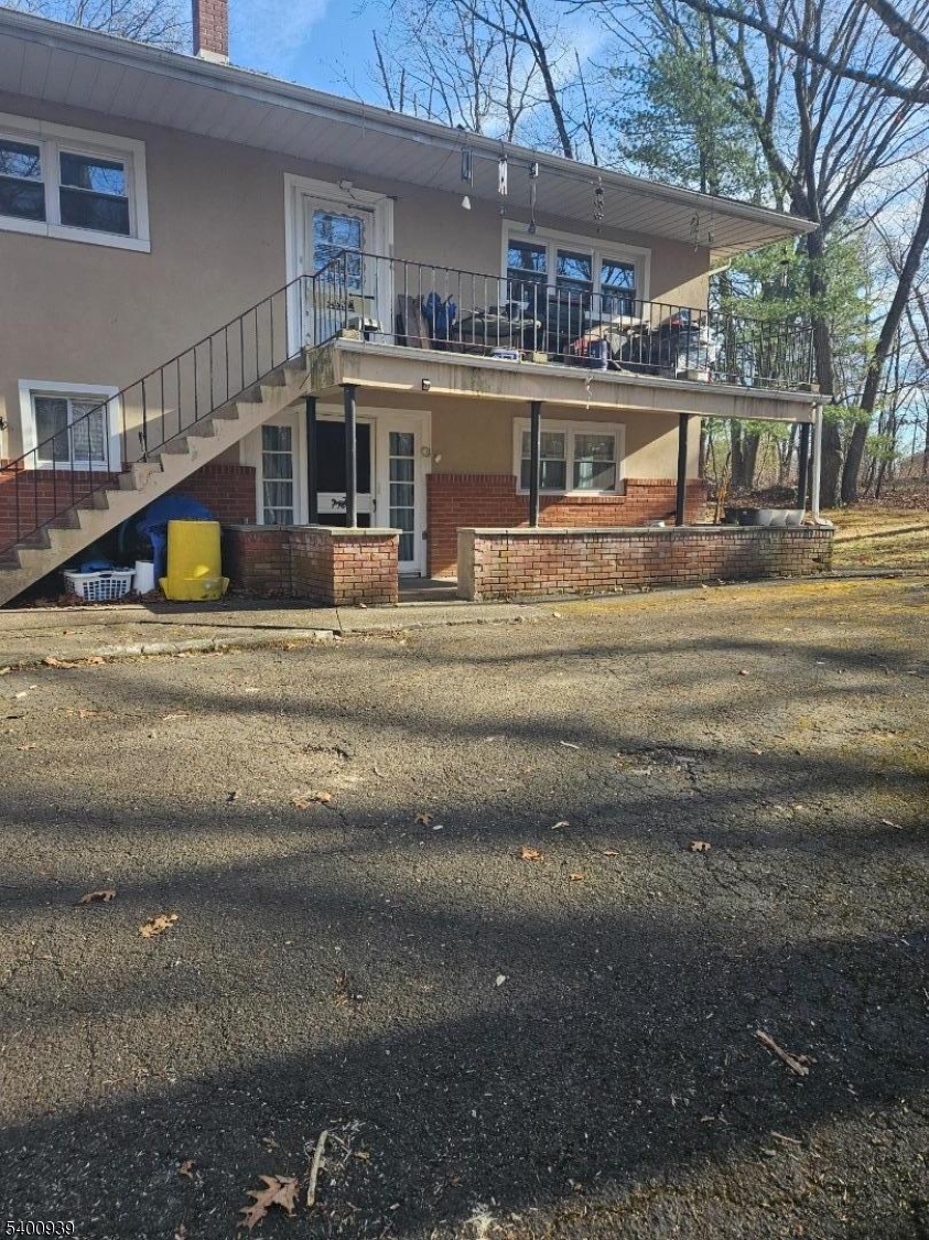 30 Union Ave #2, Wanaque Boro, NJ 07420