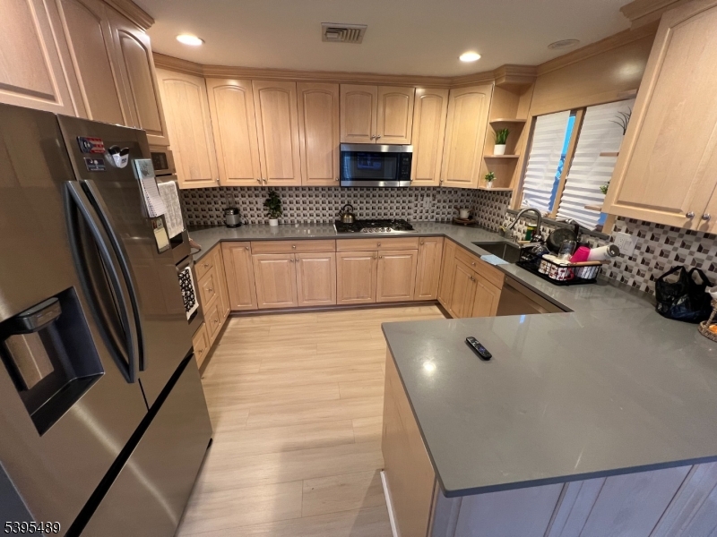 Carlstadt Boro, NJ 07072,497 Division Ave #A