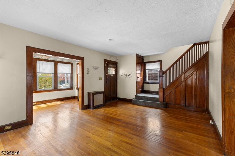 East Orange City, NJ 07017,62 Ampere Pkwy