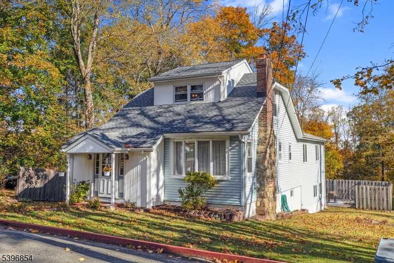 43 Dogwood Dr, Mount Olive Twp., NJ 07828