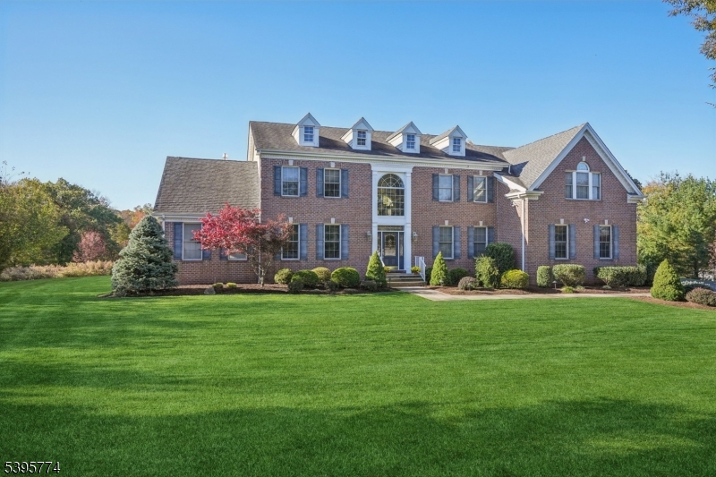 North Caldwell Boro, NJ 07006,8 Arbor Rd