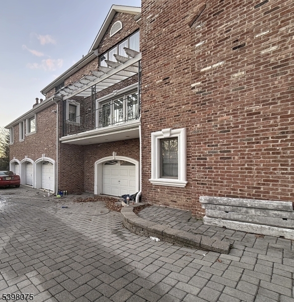 Saddle River Boro, NJ 07458,19 Powder Hill Rd