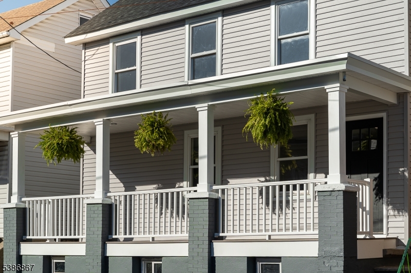 Phillipsburg Town, NJ 08865,195 Chambers St