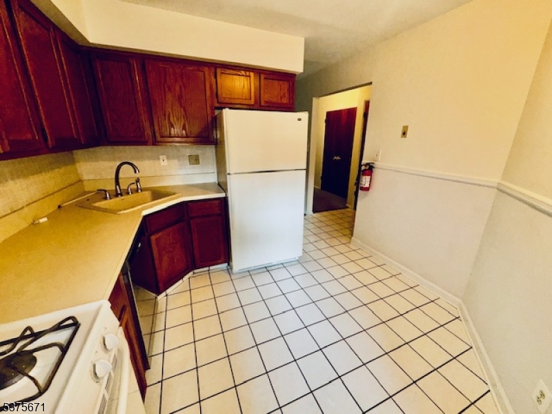 West Milford Twp., NJ 07480,7 E New Bedford Rd