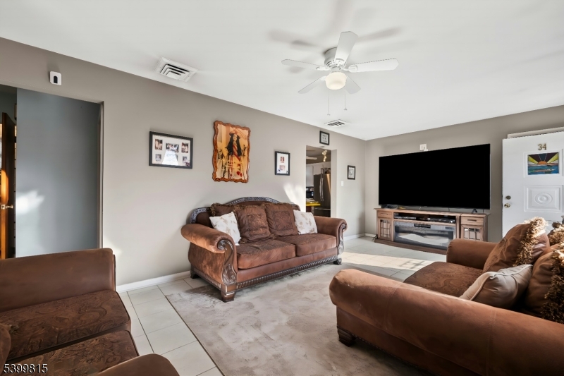 Clifton City, NJ 07014,34 Ward Ave