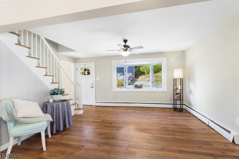 Hopatcong Boro, NJ 07874,101 Mildred Ave