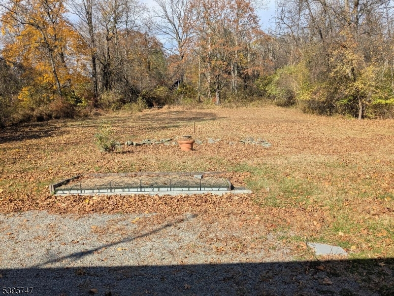 Hampton Boro, NJ 08827,182 State Route 31