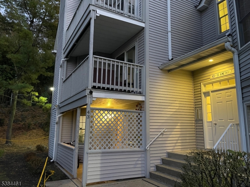 Paterson City, NJ 07501,43 Amethyst Ln