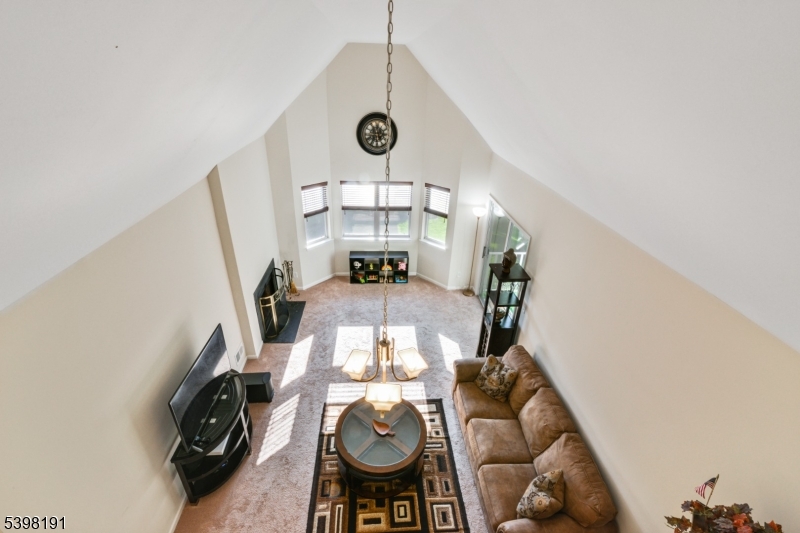 Piscataway Twp., NJ 08854,28 Kensington Dr