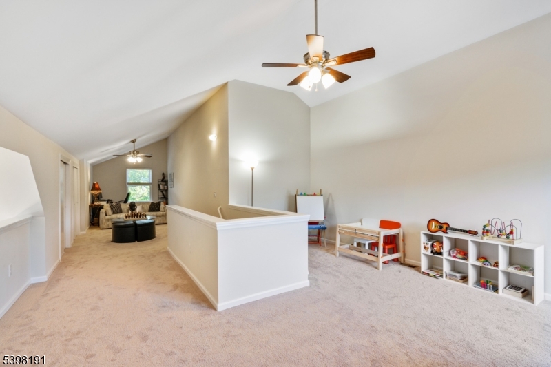 Piscataway Twp., NJ 08854,28 Kensington Dr