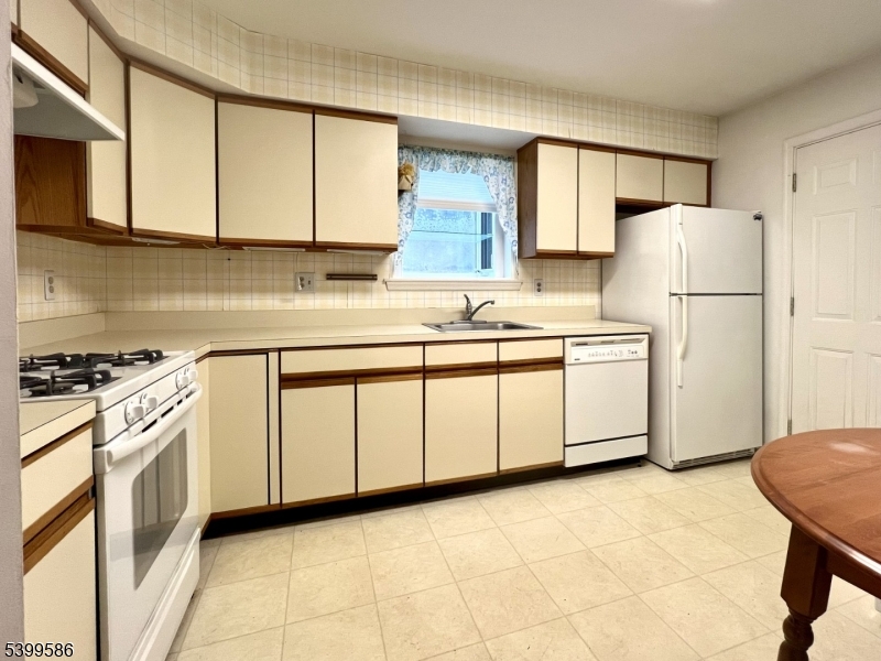 Franklin Twp., NJ 08873,123 Winchester Way