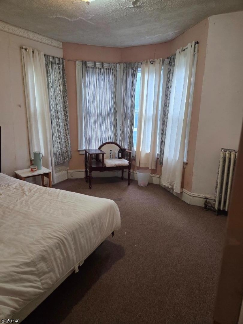 Jersey City, NJ 07305,255 Arlington Ave