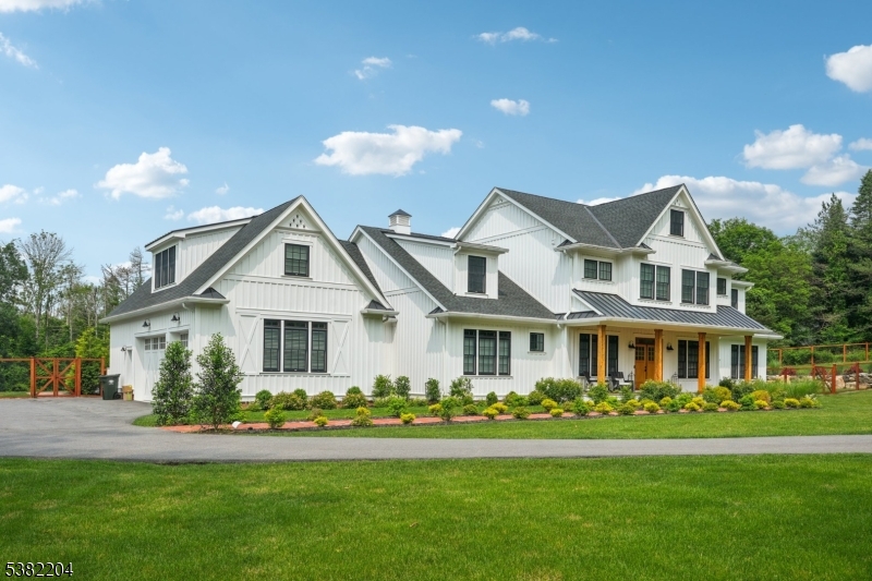 63 Village Dr, Harding Twp., NJ 07976