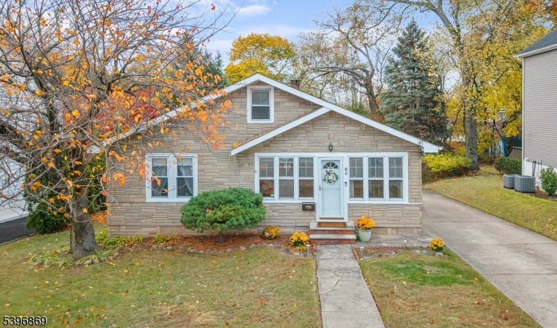 Fair Lawn Boro, NJ 07410,63 Pomona Ave