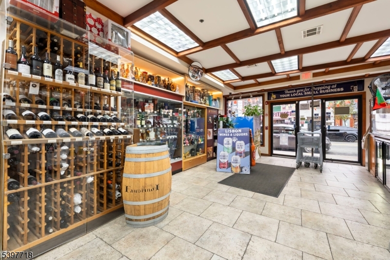 Newark City, NJ 07105,114 Ferry St