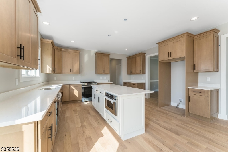 Lopatcong Twp., NJ 08865,4 Spring Ct