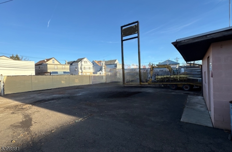 Haledon Boro, NJ 07508,227 Belmont Ave