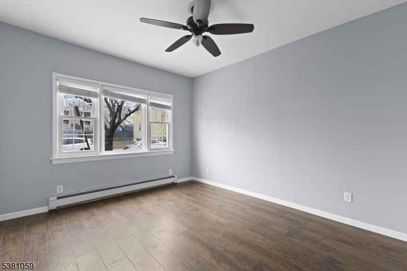 Belleville Twp., NJ 07109,76 Heckel St