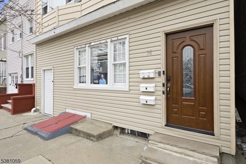 Belleville Twp., NJ 07109,76 Heckel St