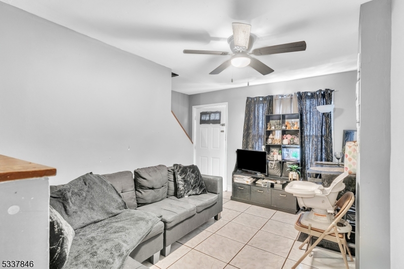 Newark City, NJ 07104,117 Highland Ave