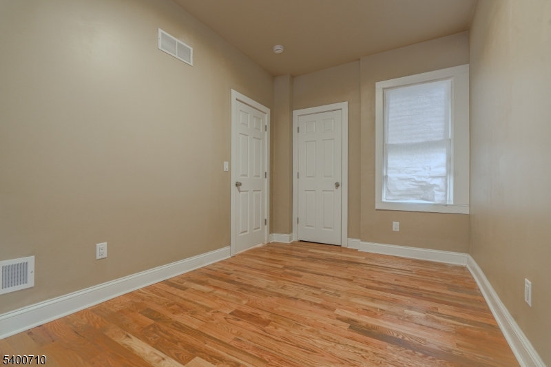 Newark City, NJ 07108,882 S 14Th St, Unit 1 #1