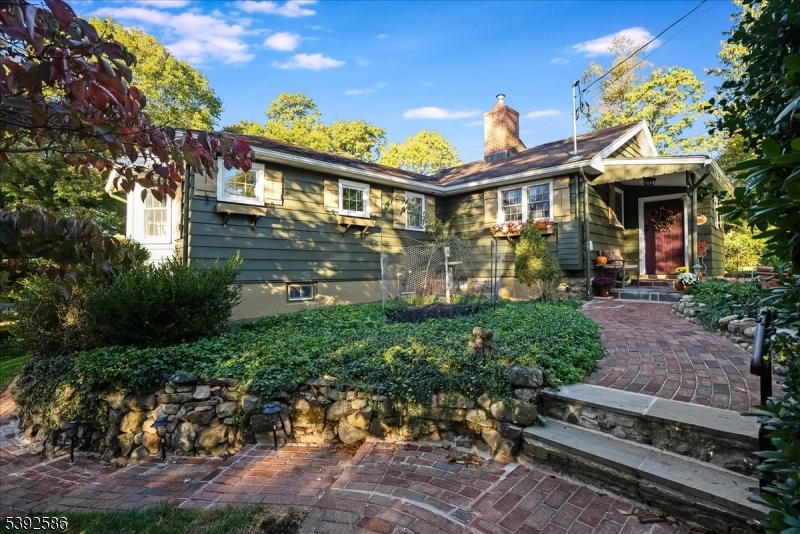 Andover Twp., NJ 07860,107 Overlook Rd