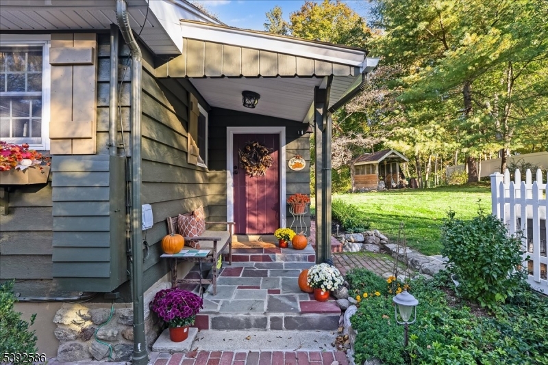 107 Overlook Rd, Andover Twp., NJ 07860