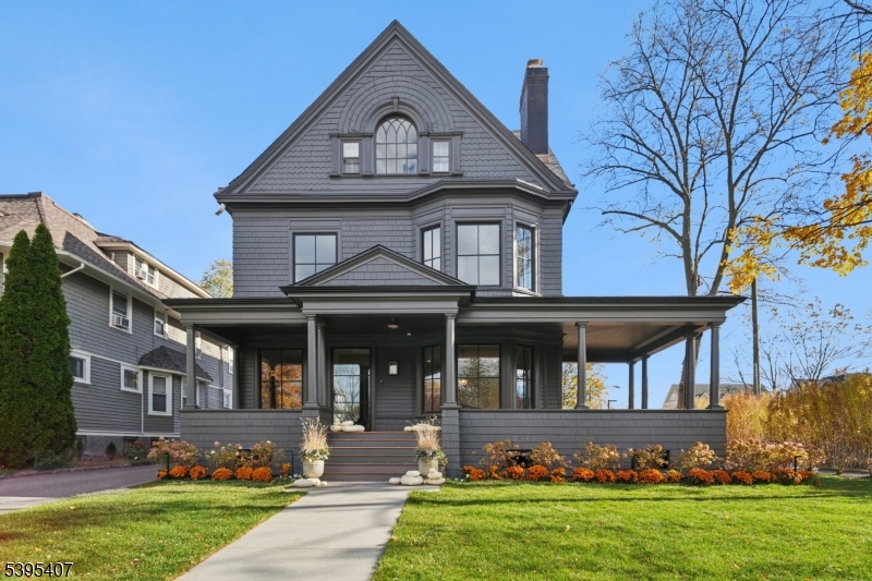 75 Midland Ave #2, Montclair Twp., NJ 07042