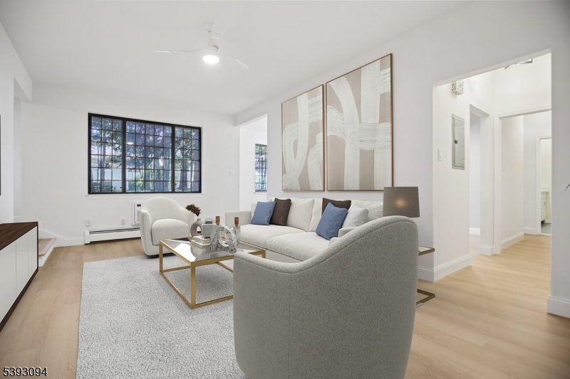 Morris Plains Boro, NJ 07950,22 A Foxwood Dr #A