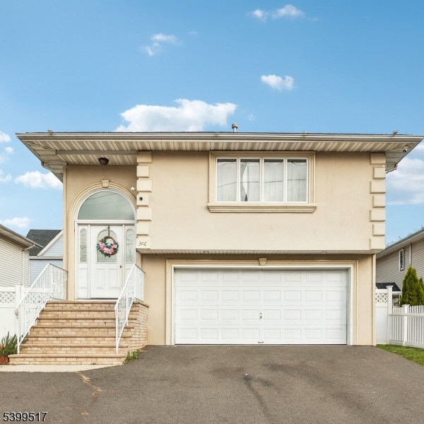 348 River Dr, Garfield City, NJ 07026