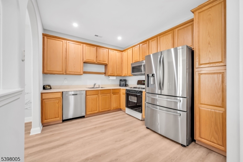 Lopatcong Twp., NJ 08865,34 Limerick Ln