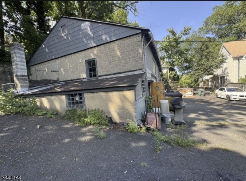 South Orange Village Twp., NJ 07079,161 Church St