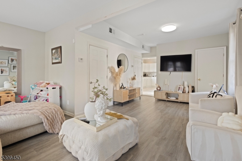 City Of Orange Twp., NJ 07050,33 Lafayette St