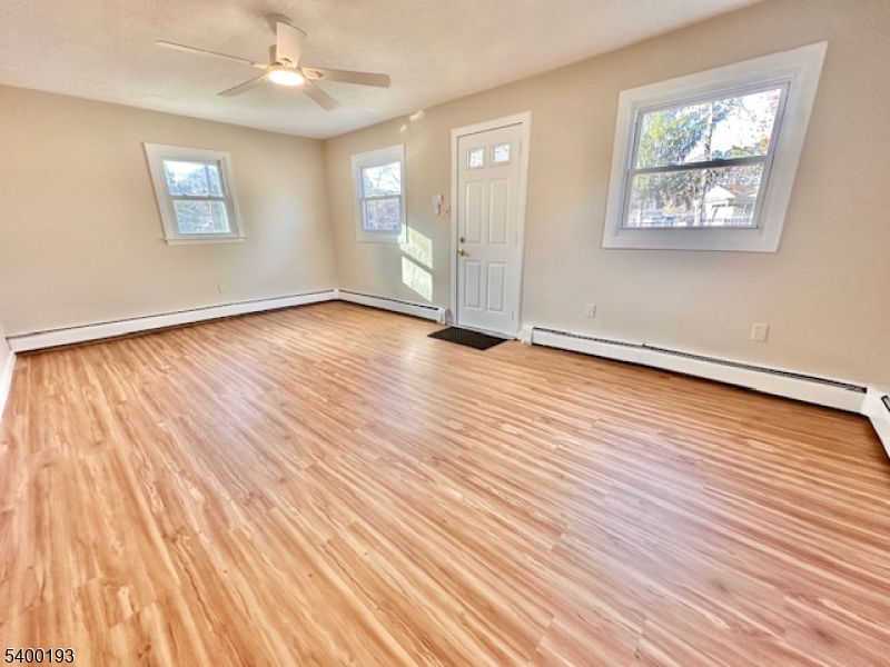 Spotswood Boro, NJ 08884,53 Newark Ave