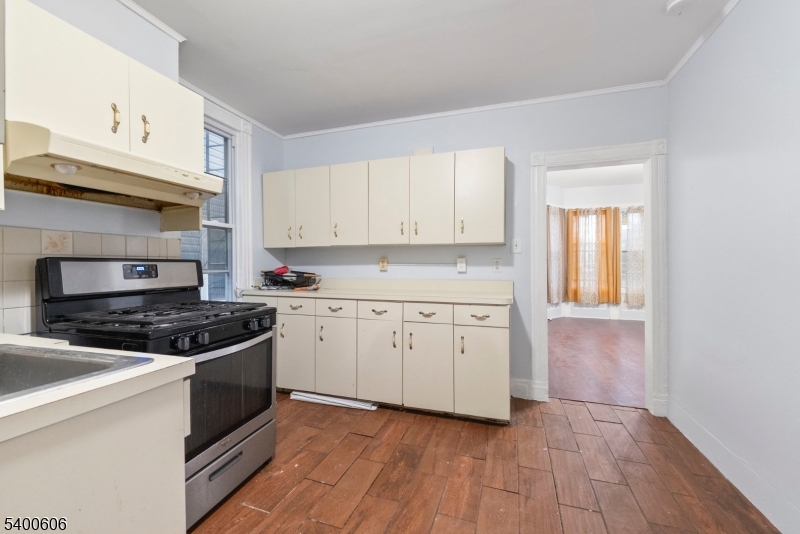 Paterson City, NJ 07501,21 Olive St