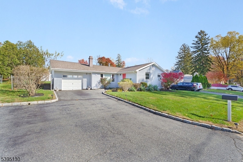 Denville Twp., NJ 07834,20 Dogwood Dr