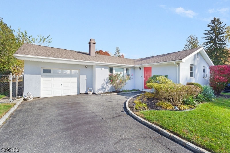 20 Dogwood Dr, Denville Twp., NJ 07834