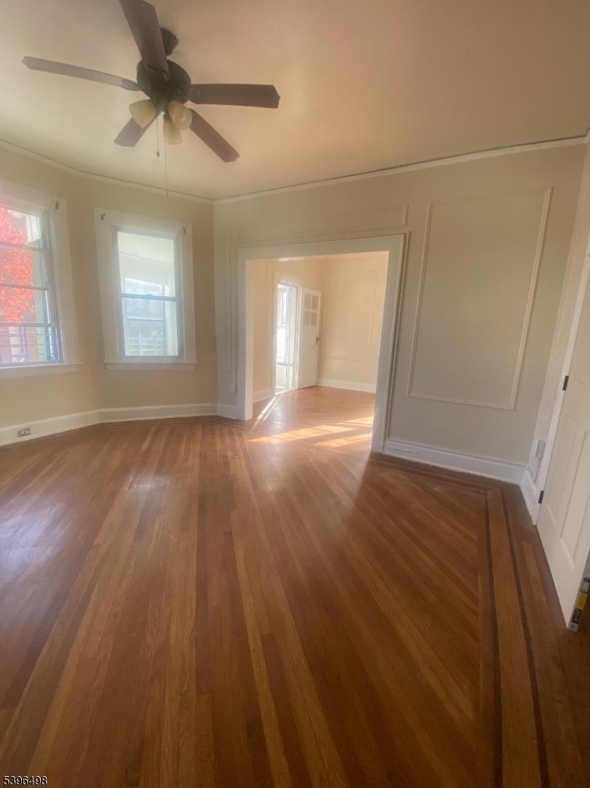 Newark City, NJ 07112,61 Wainwright St #3